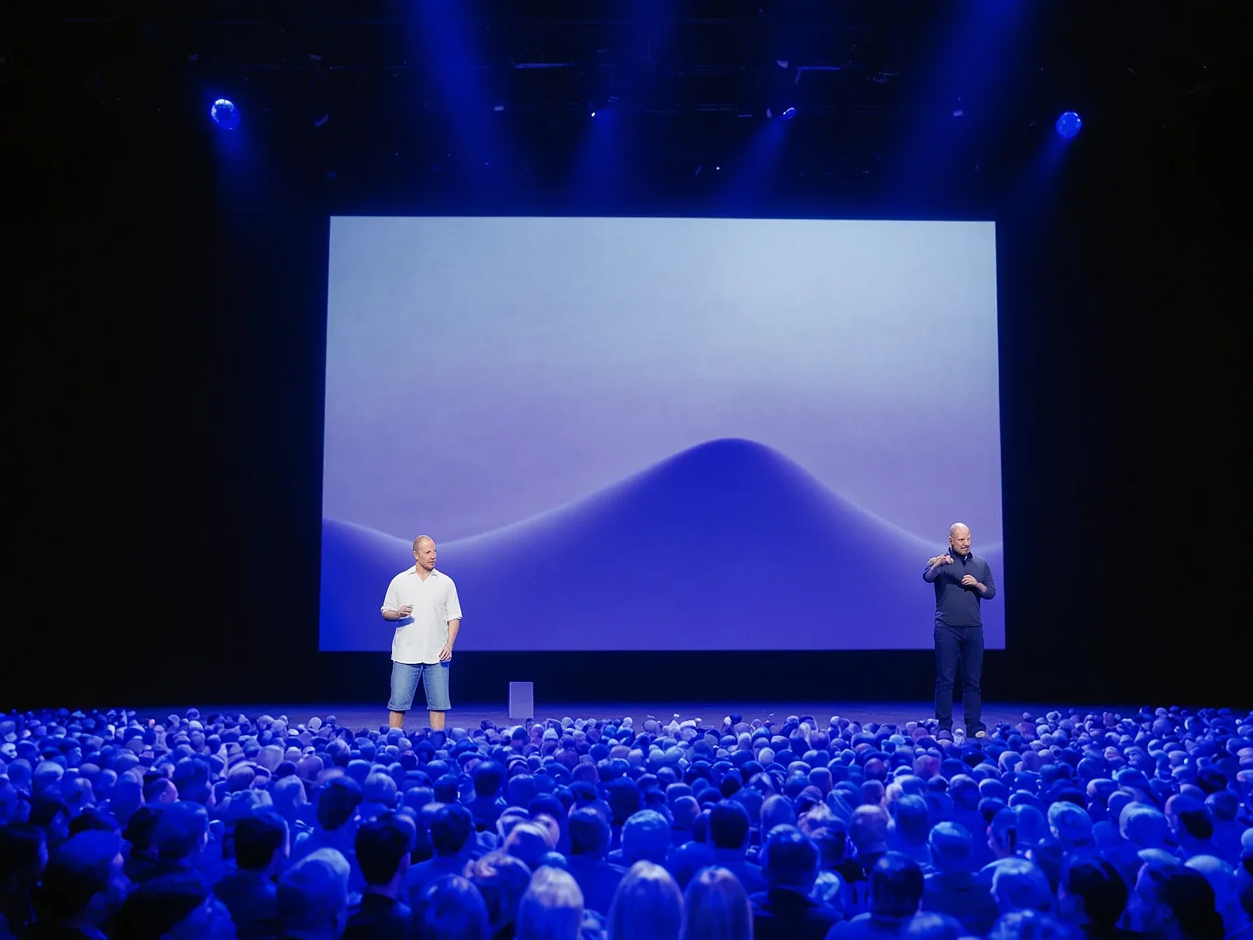 Our content generation service is experiencing issues. A human-curated summary is being prepared.